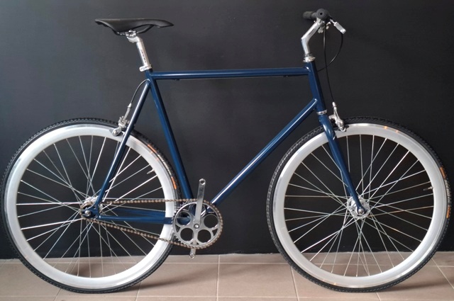 Granatowy single speed